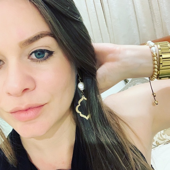 Meet your Posher, Surily - Picture 2 of 2